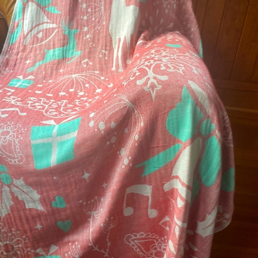 Christmas Bells Music + Woodland Reversible 2 Sides Organic Cotton Weave Throw - Picture 12 of 16